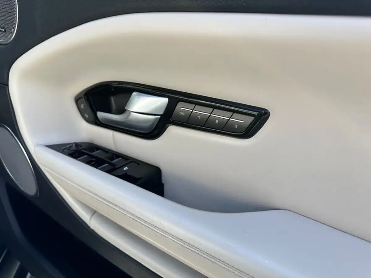 2018-land-rover-range-rover-evoque-20td4-hse-dynamic-lux-ss-hatchback-5d-auto-big-39