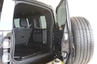 2022-land-rover-110-defender-50-p525-v8-small-7