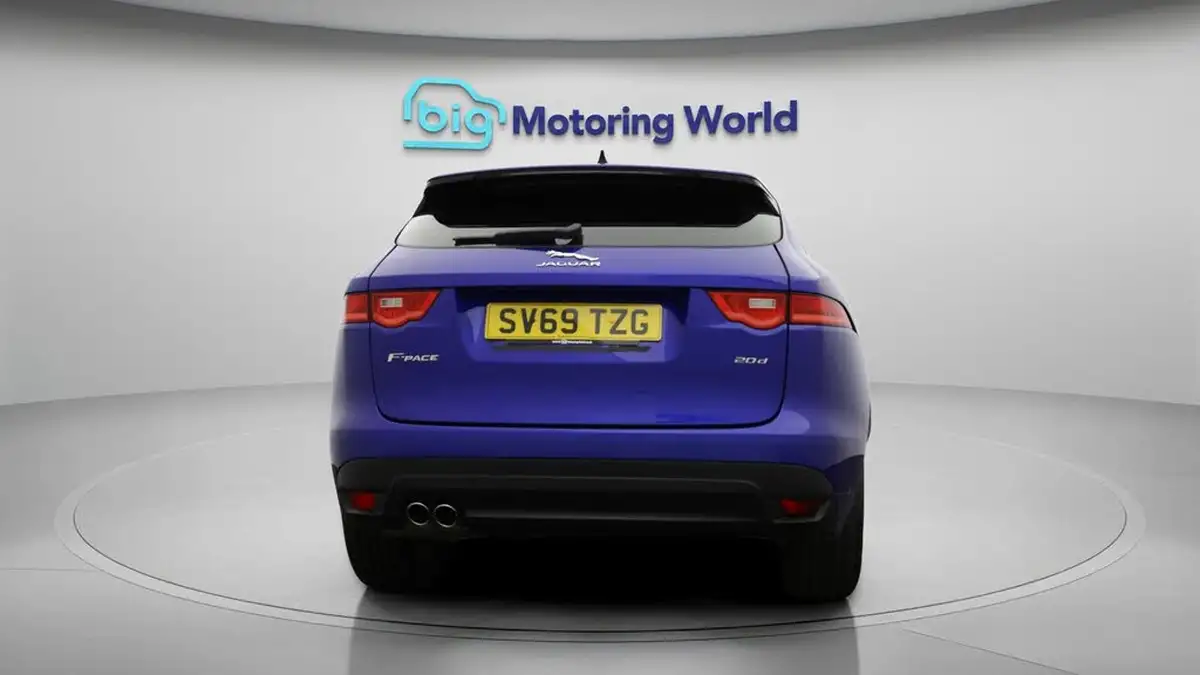 2019-jaguar-f-pace-20-i4d-r-sport-180ps-auto-big-5