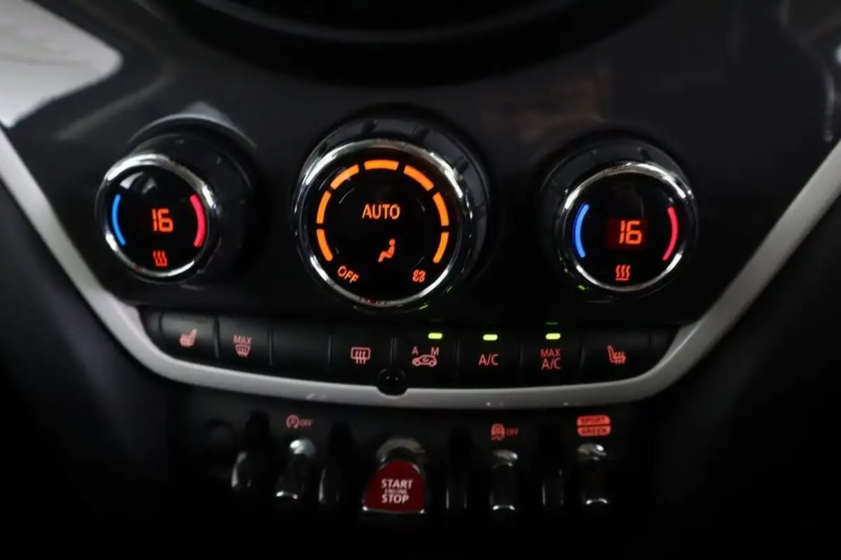 2017-mini-countryman-20-cooper-s-ss-big-20
