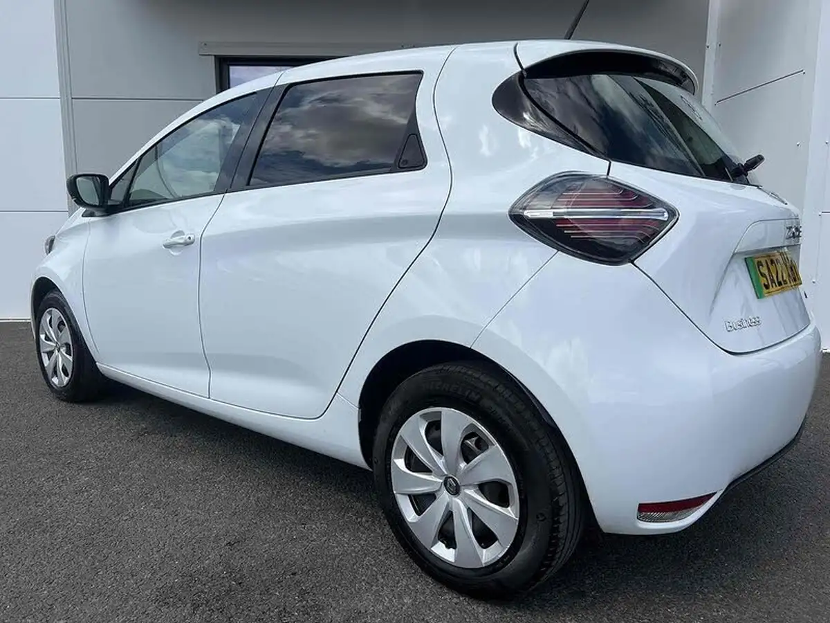 2022-renault-zoe-e-business-rapid-charge-big-15