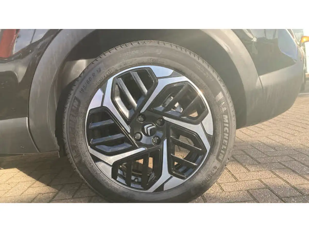2023-citroen-c4-12-puretech-c-series-edition-big-6