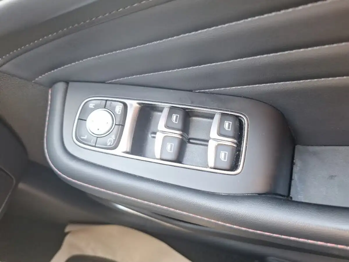 2023-mg-hs-15t-gdi-trophy-258ps-plug-in-hybrid-auto-big-15