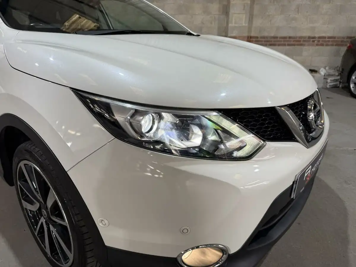 2017-nissan-qashqai-15dci-tekna-big-55