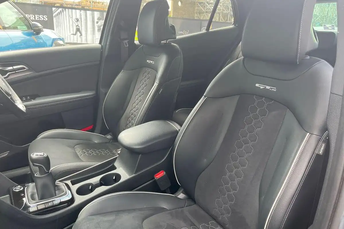 2024-kia-sportage-16-t-gdi-gt-line-148bhp-big-30