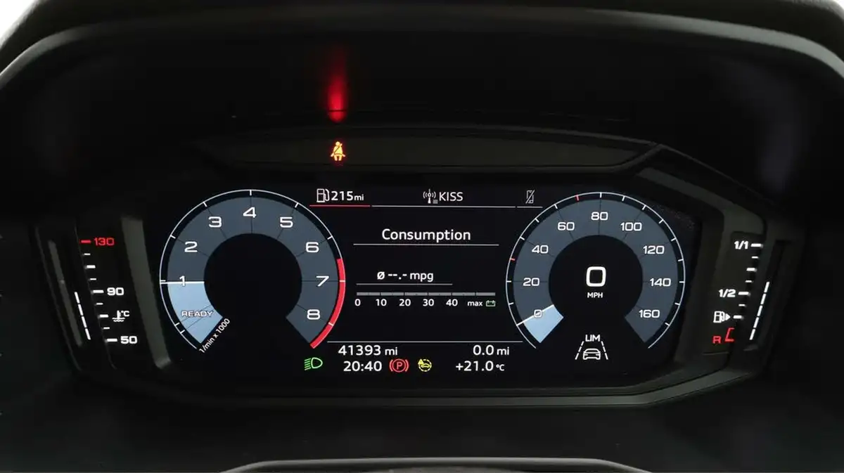 2022-audi-a1-10-25-tfsi-technik-big-10