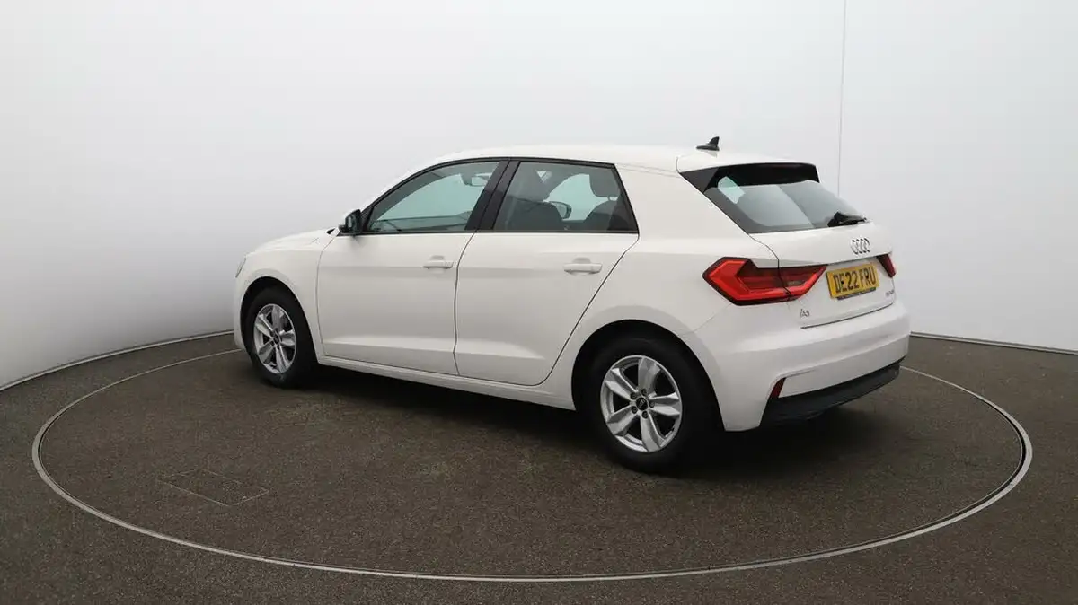 2022-audi-a1-10-25-tfsi-technik-big-54