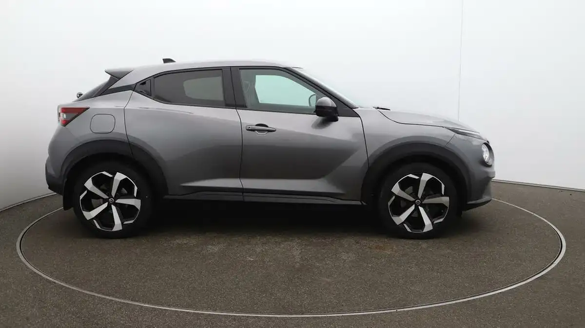 2020-nissan-juke-10-dig-t-tekna-117ps-dct-big-48