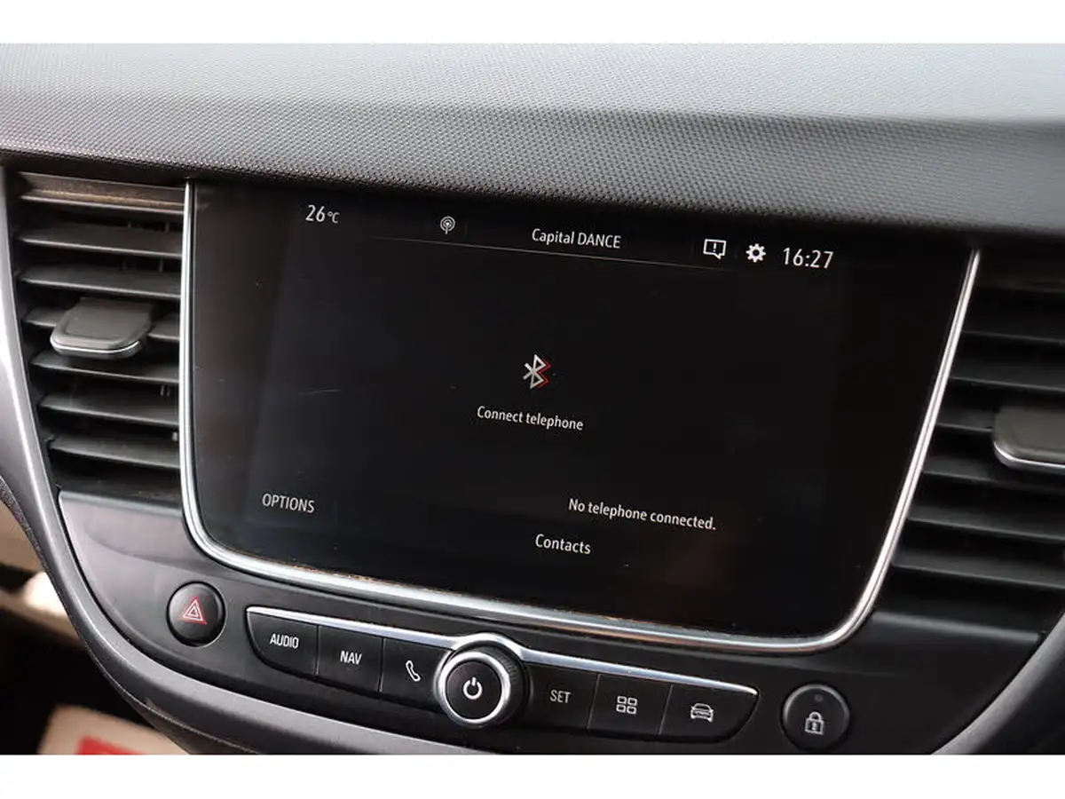 2021-vauxhall-crossland-big-37