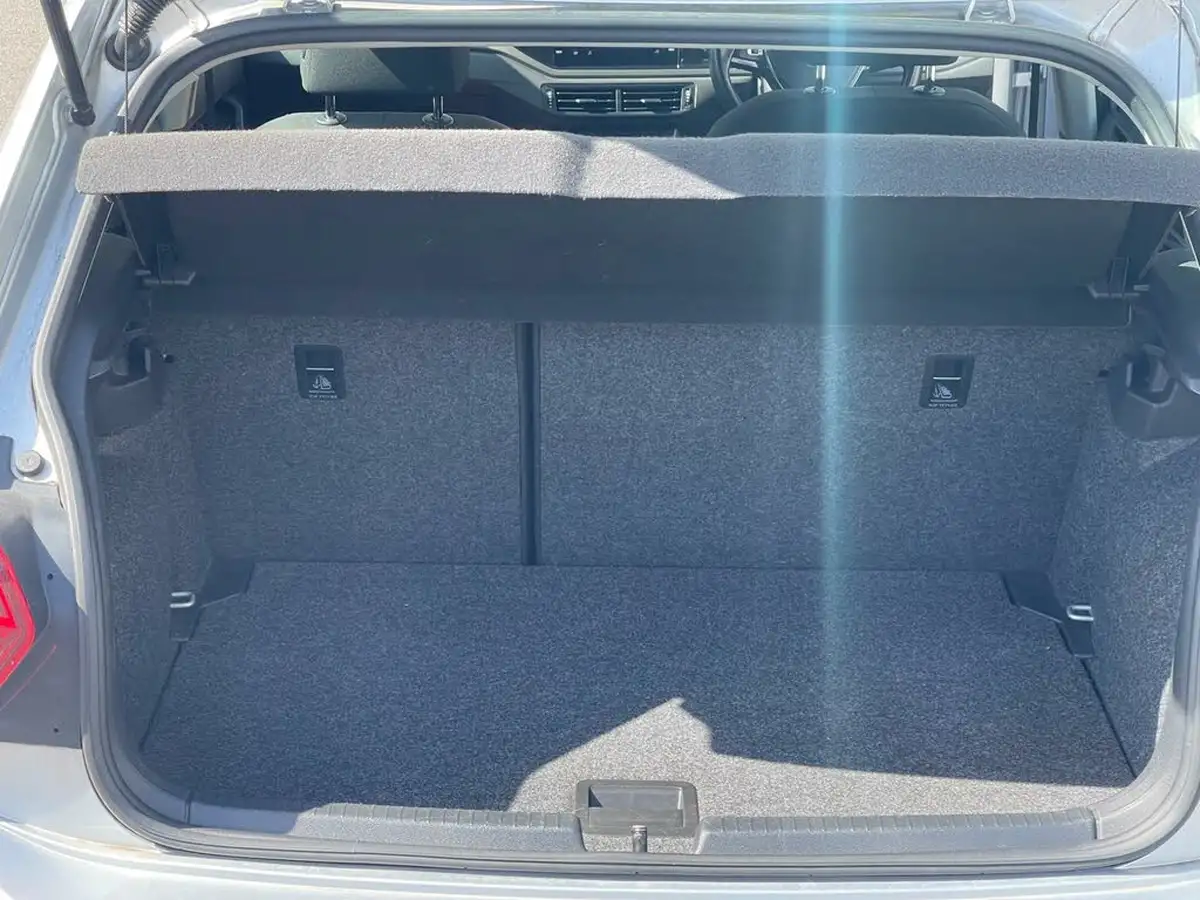 2019-volkswagen-polo-10-tsi-se-ss-big-46