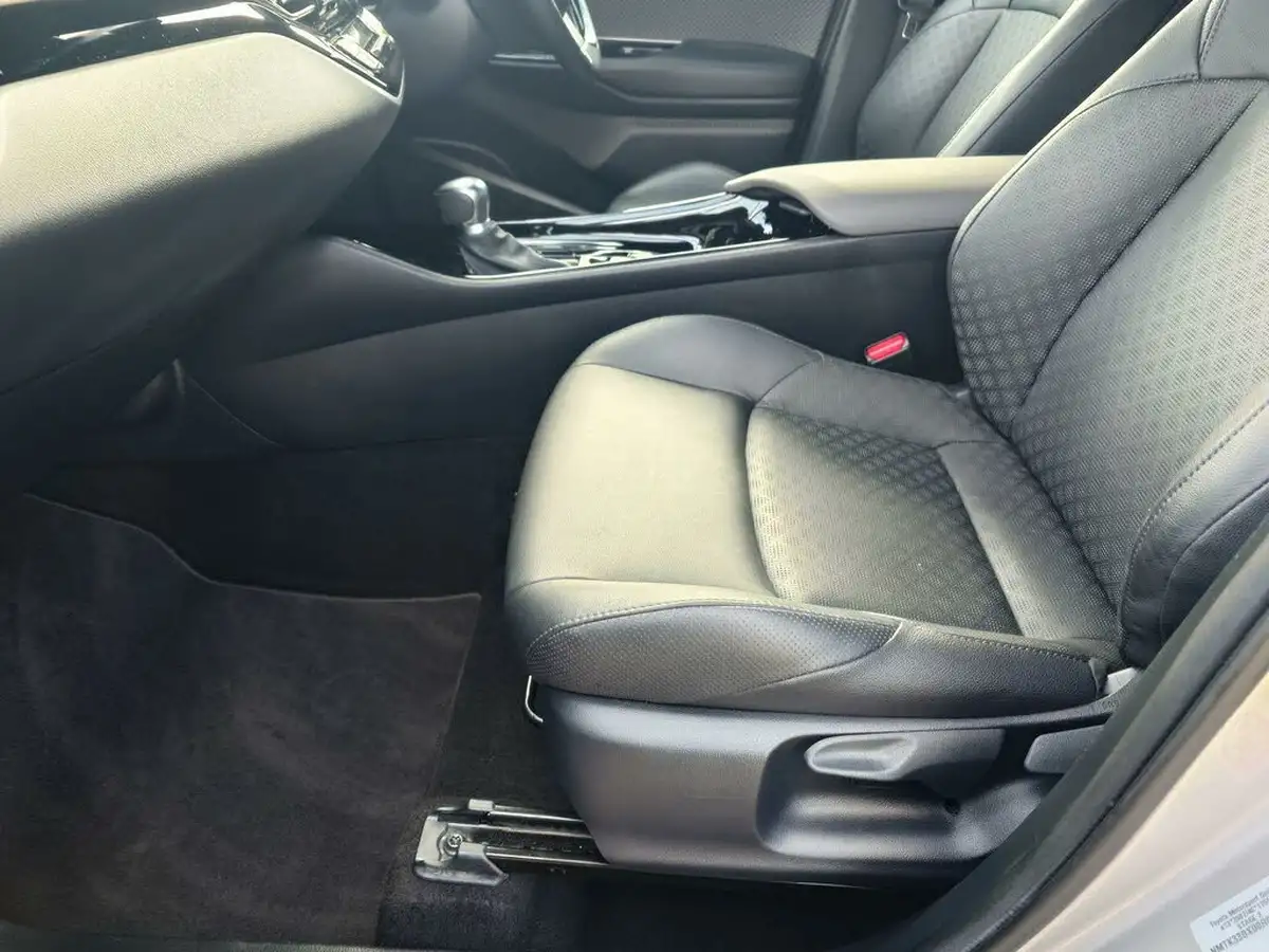 2020-toyota-c-hr-18-vvt-i-excel-big-21