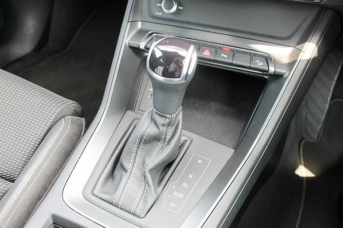 2022-audi-q3-15-35-tfsi-s-line-cod-station-wagon-tronic-big-14