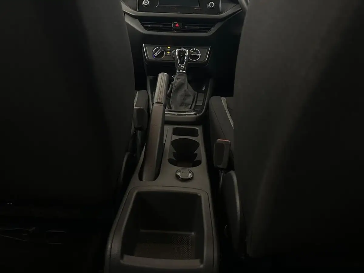 2023-skoda-fabia-10-tsi-se-comfort-109ps-dsg-big-14