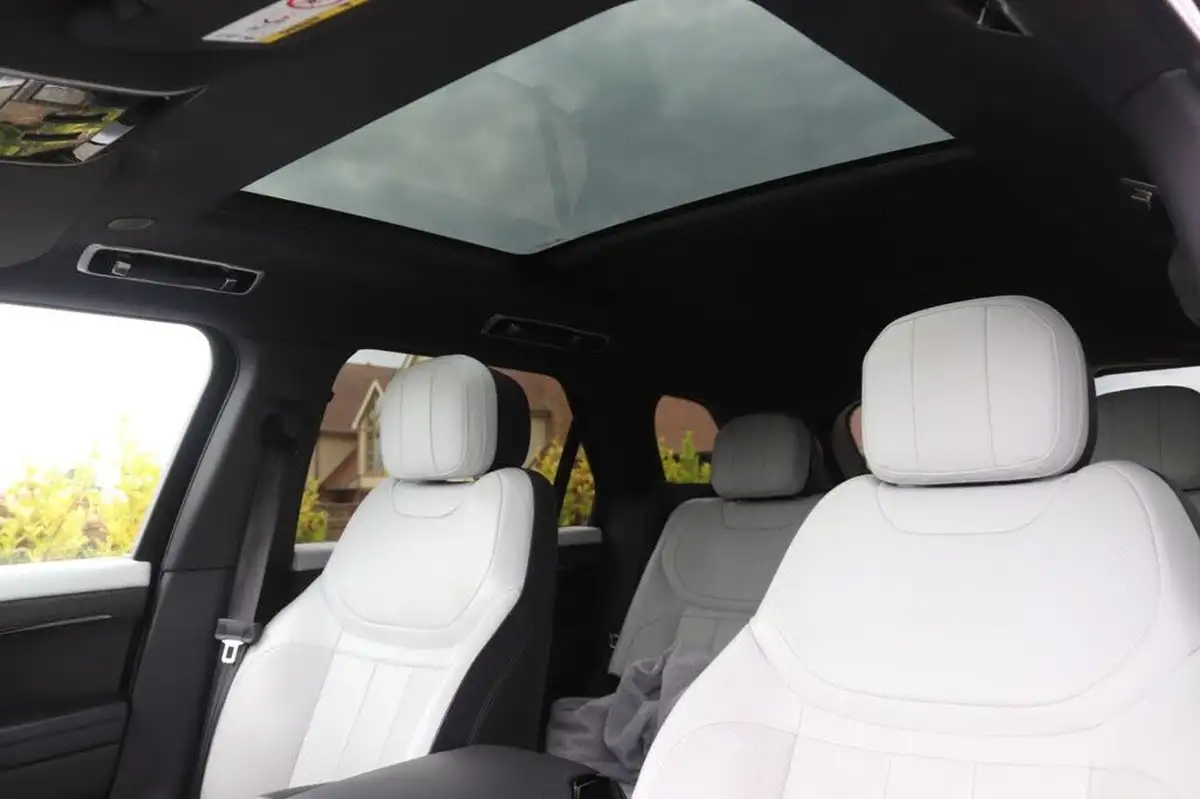2023-land-rover-range-rover-sport-30-d300-dynamic-se-big-37