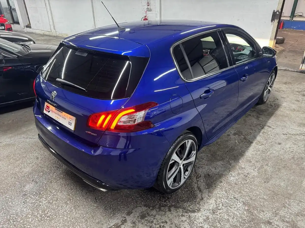 2016-peugeot-308-16-bluehdi-gt-line-big-3