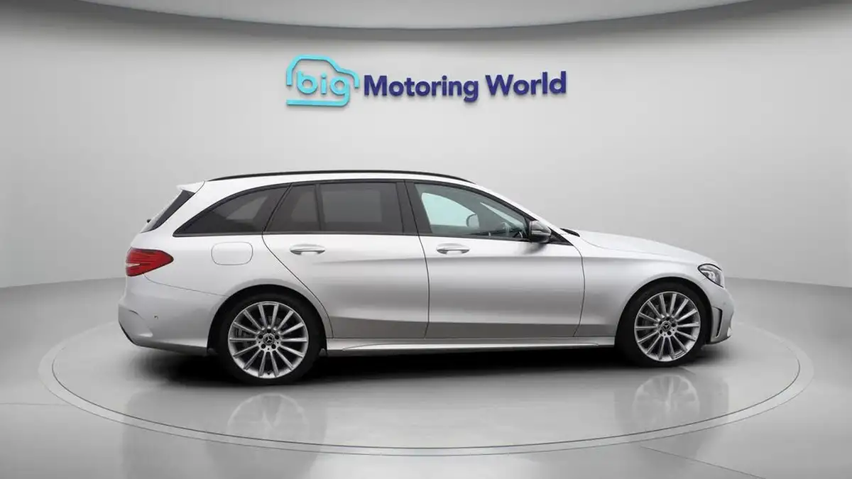 2021-mercedes-benz-c-class-15-c200-amg-line-night-edition-premium-estate-5d-big-8