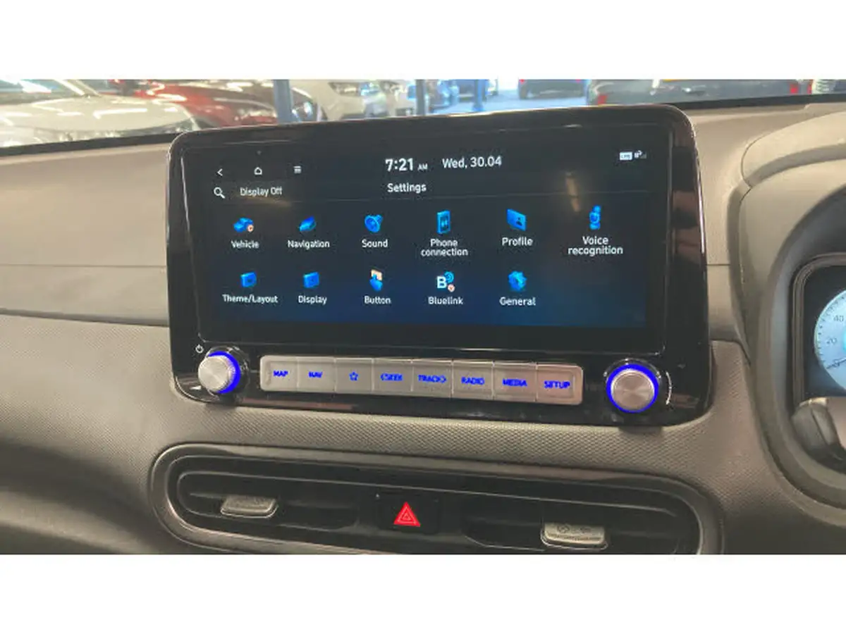 2022-hyundai-kona-e-premium-204ps-64kwh-7kw-obc-big-40