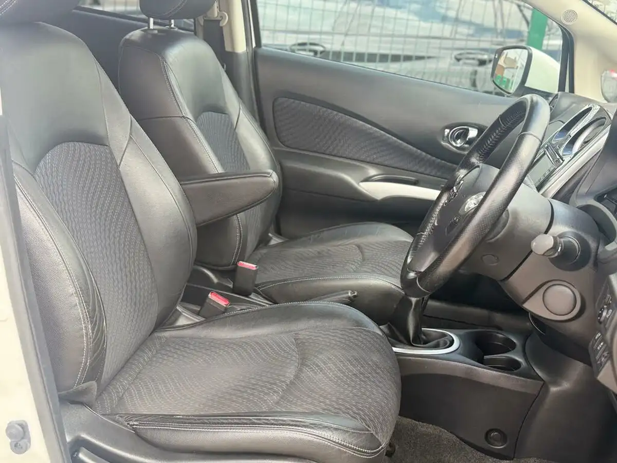 2014-nissan-note-15dci-tekna-style-pack-big-27