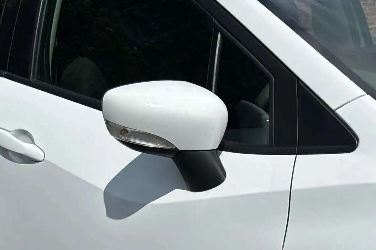 2020-nissan-micra-10-ig-t-acenta-100ps-big-24