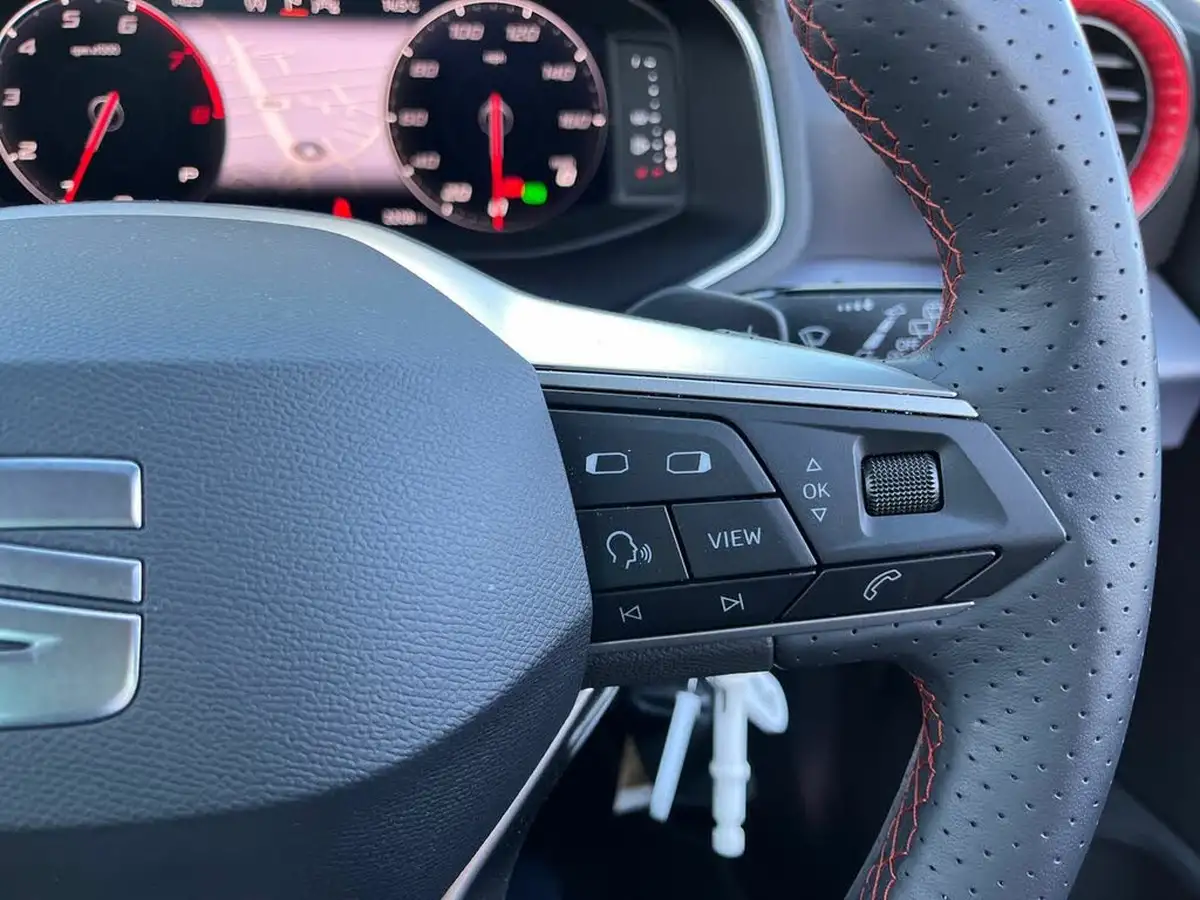 2024-seat-arona-10-tsi-fr-sport-110ps-dsg-big-30