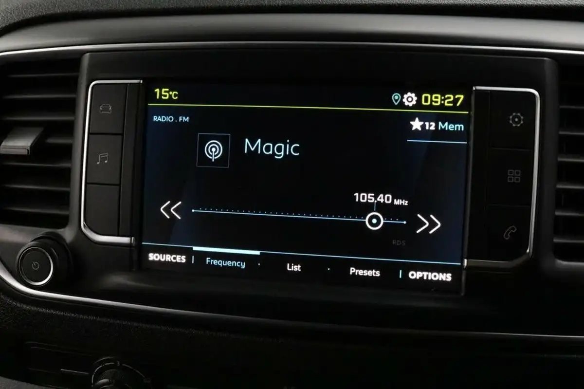 2021-peugeot-expert-e-professional-standard-75kwh-panel-big-47
