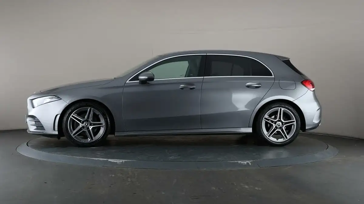 2021-mercedes-benz-a-class-13-a180-amg-line-hatchback-5d-7g-dct-big-38