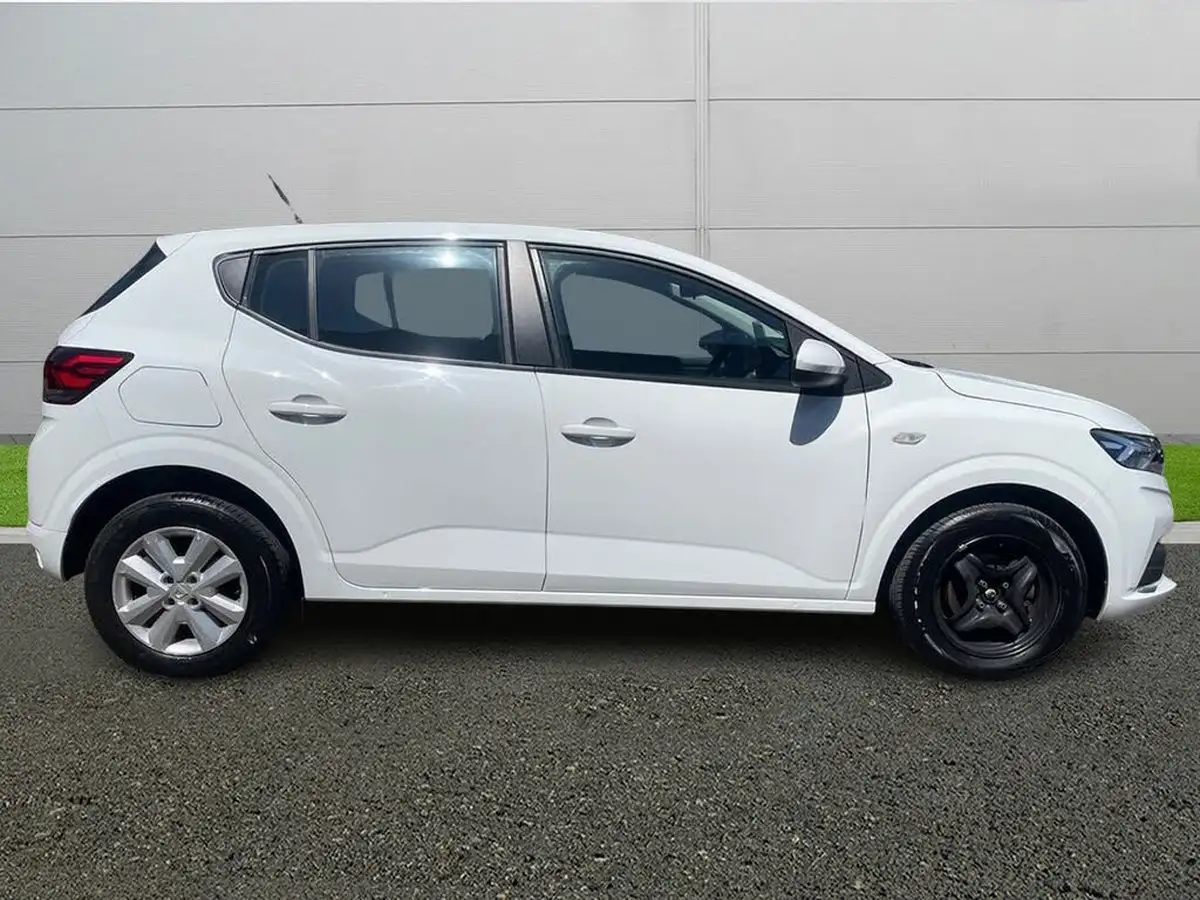 2022-dacia-sandero-10-tce-comfort-90bhp-big-7