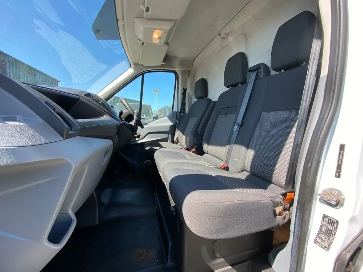 2017-ford-transit-20tdci-310-l2h2-105pseu6-big-46