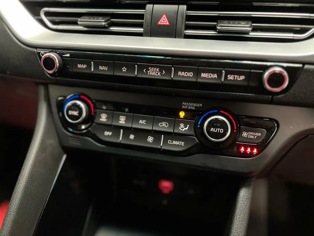 2021-kia-niro-16-gdi-phev-3-big-12