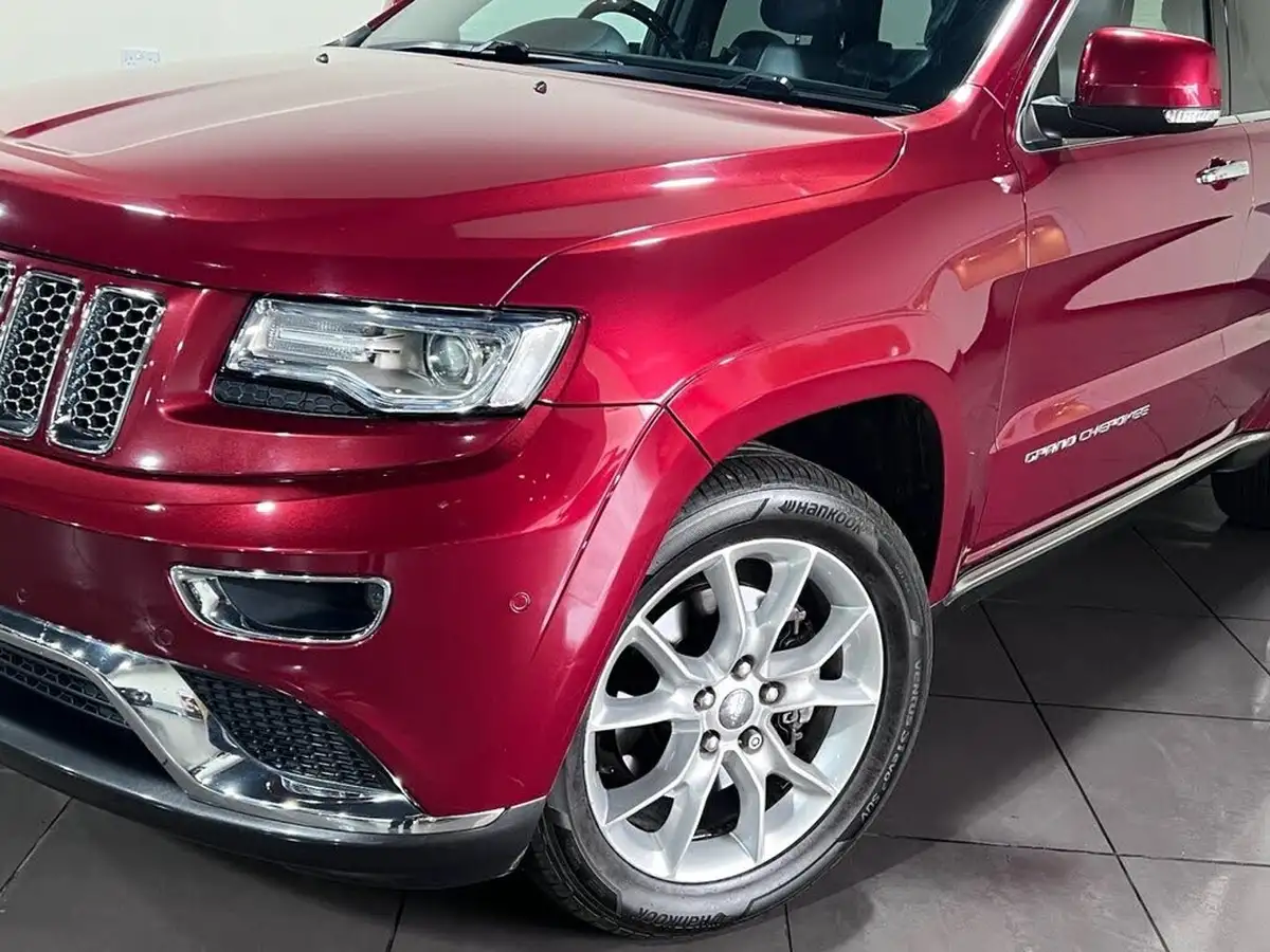 2015-jeep-grand-cherokee-30crd-summit-big-22