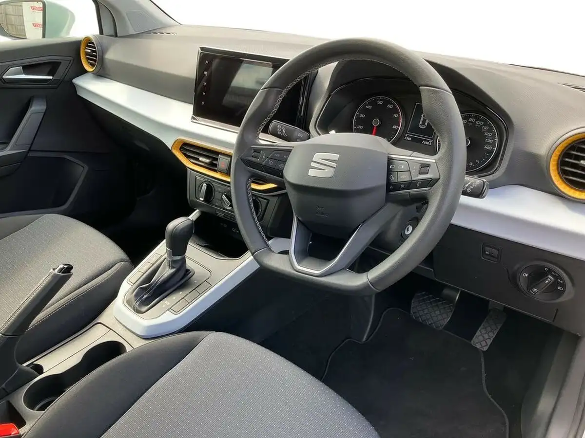 2022-seat-arona-10-tsi-se-technology-big-7