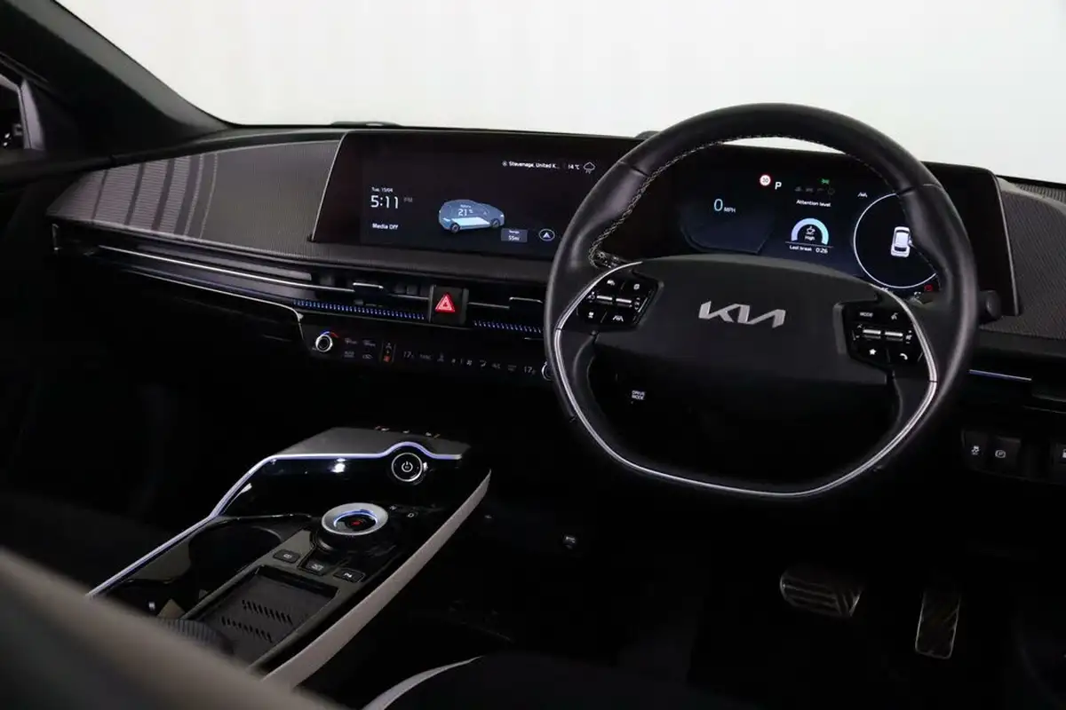 2022-kia-ev6-e-gt-line-225bhp-heat-pump-big-14