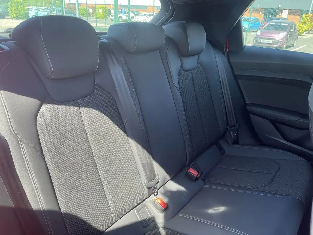 2021-audi-a1-10-25-tfsi-s-line-big-13