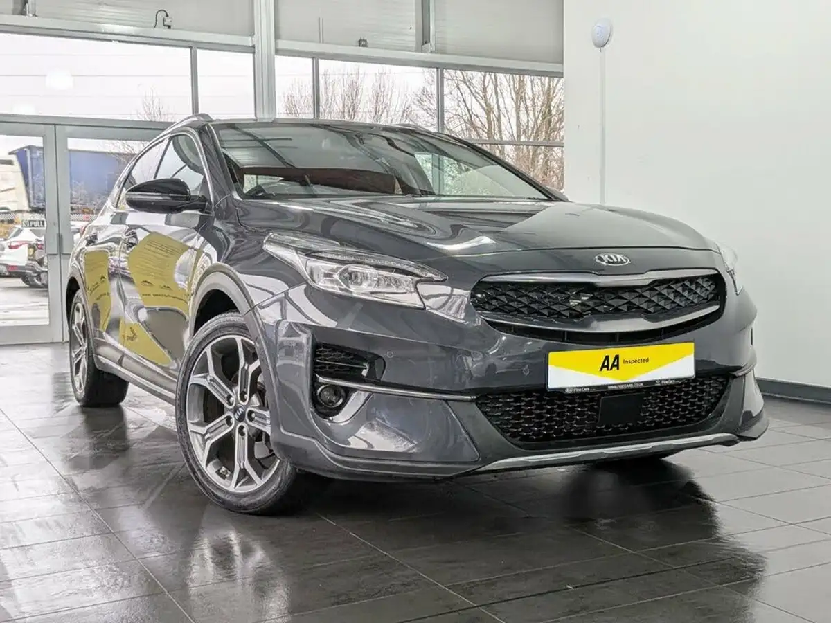 2020-kia-xceed-16-gdi-first-edition-big-3