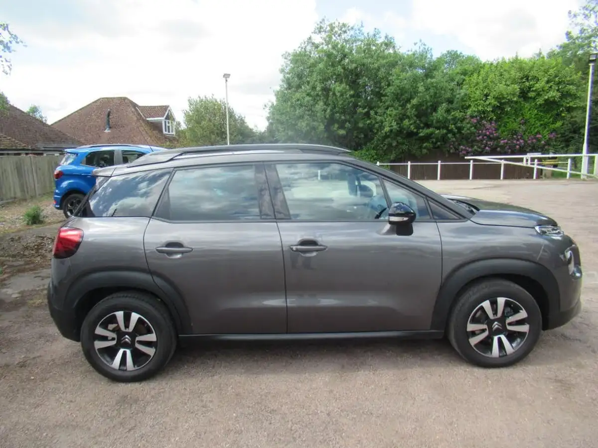 2021-citroen-c3-aircross-12-puretech-shine-110ps-big-1