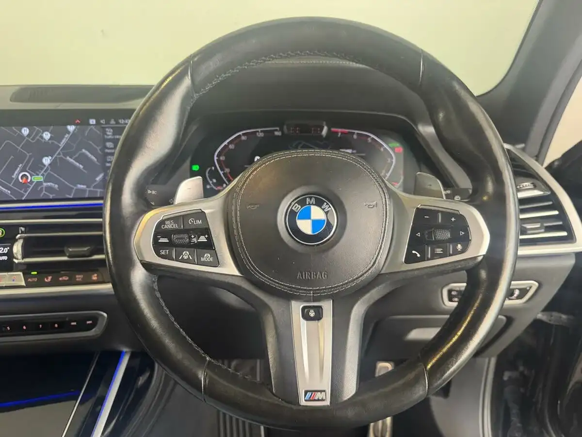 2019-bmw-x7-30-xdrive40i-m-sport-big-32