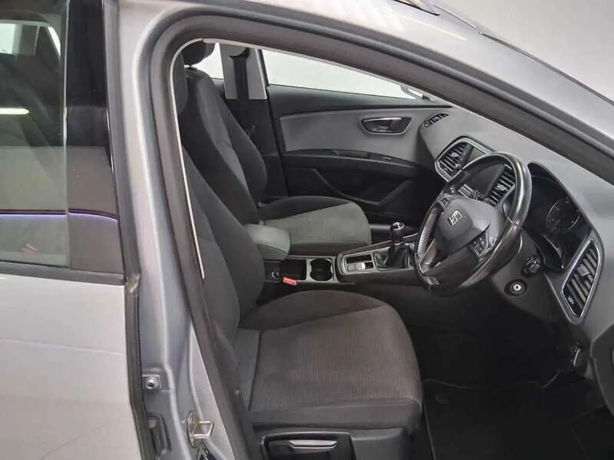 2019-seat-leon-16tdi-se-estate-big-10