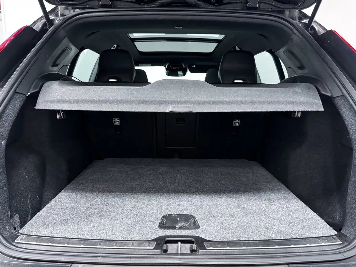 2019-volvo-xc40-20-t5-r-design-pro-big-7