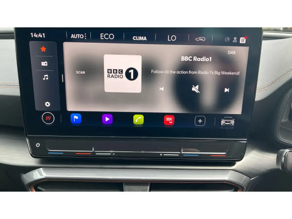 2024-cupra-formentor-14-e-hybrid-v1-big-20
