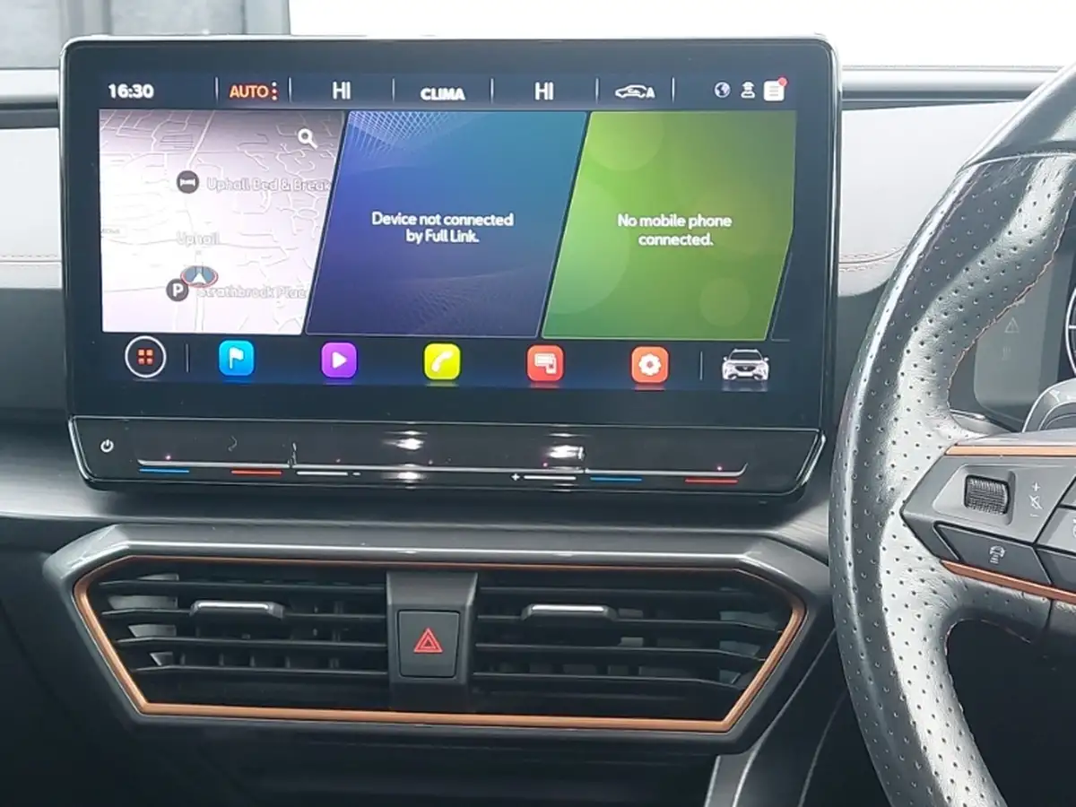 2025-cupra-leon-nf-15-etsi-v1-estate-big-10