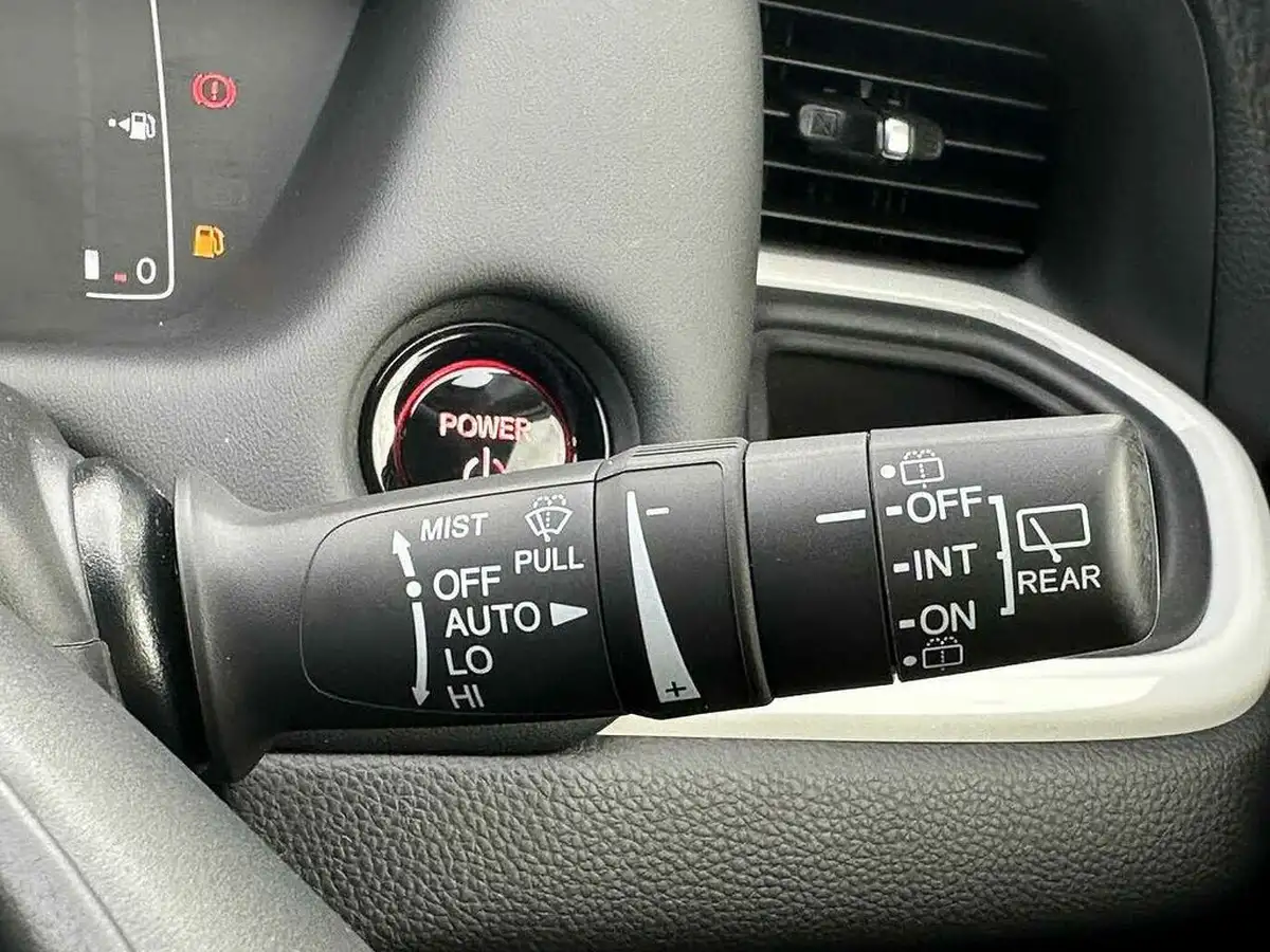 2023-honda-jazz-15-i-mmd-sr-big-15
