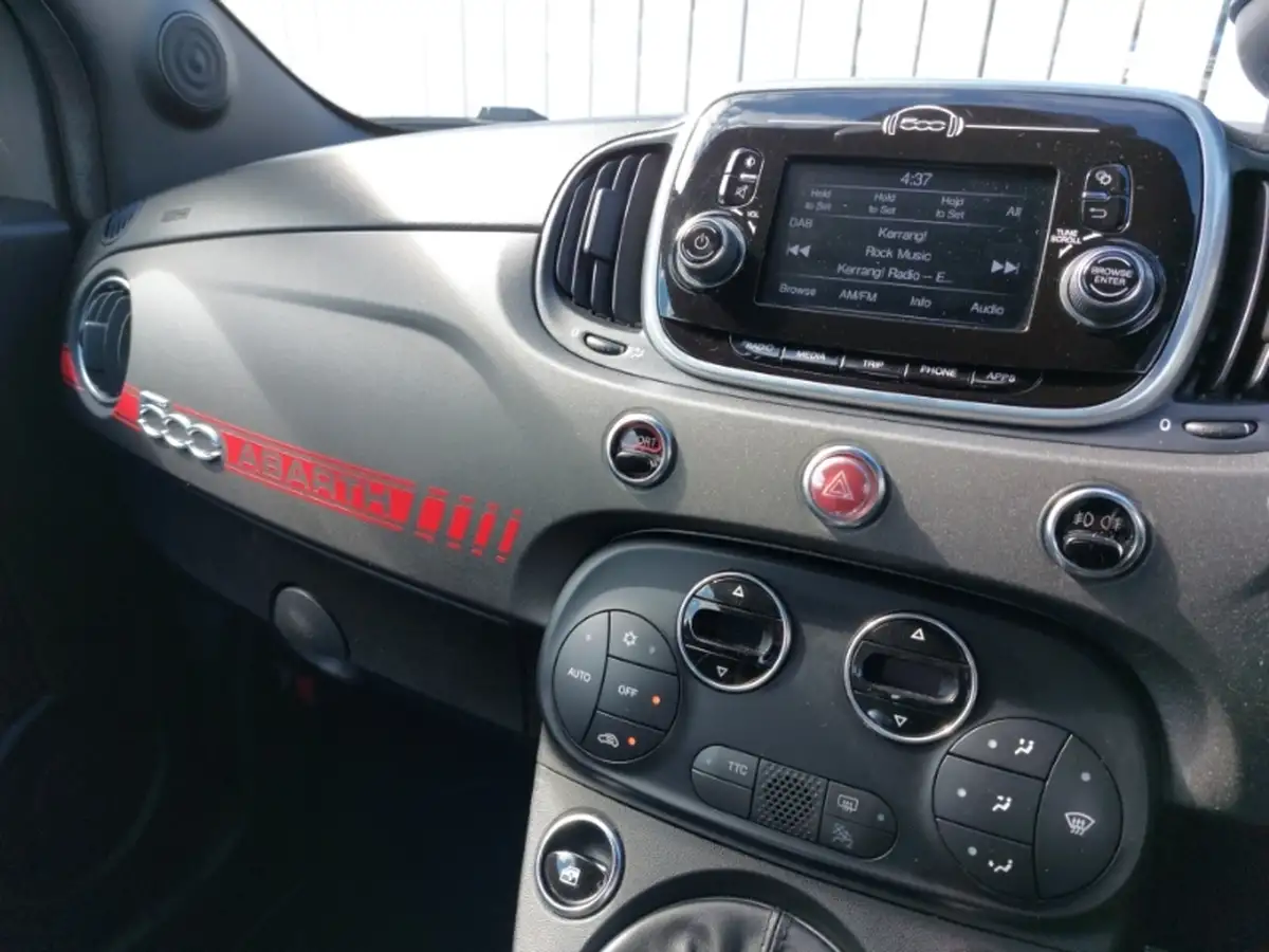 2018-abarth-595-14-tjet-competizione-big-7