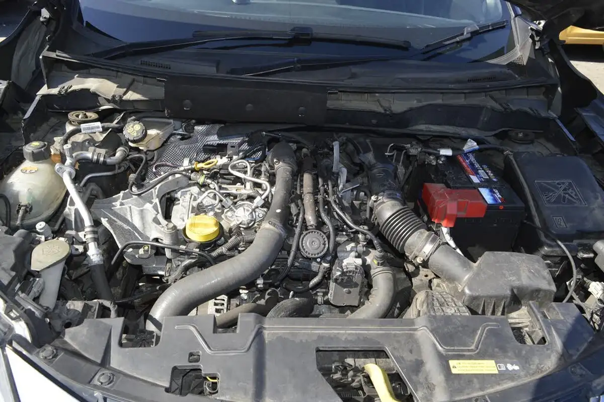 2021-nissan-juke-10-dig-t-enigma-dct-big-18