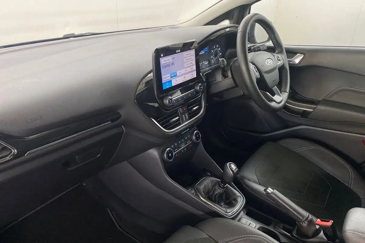 2023-ford-fiesta-10t-titanium-x-125ps-hybrid-mhev-big-11