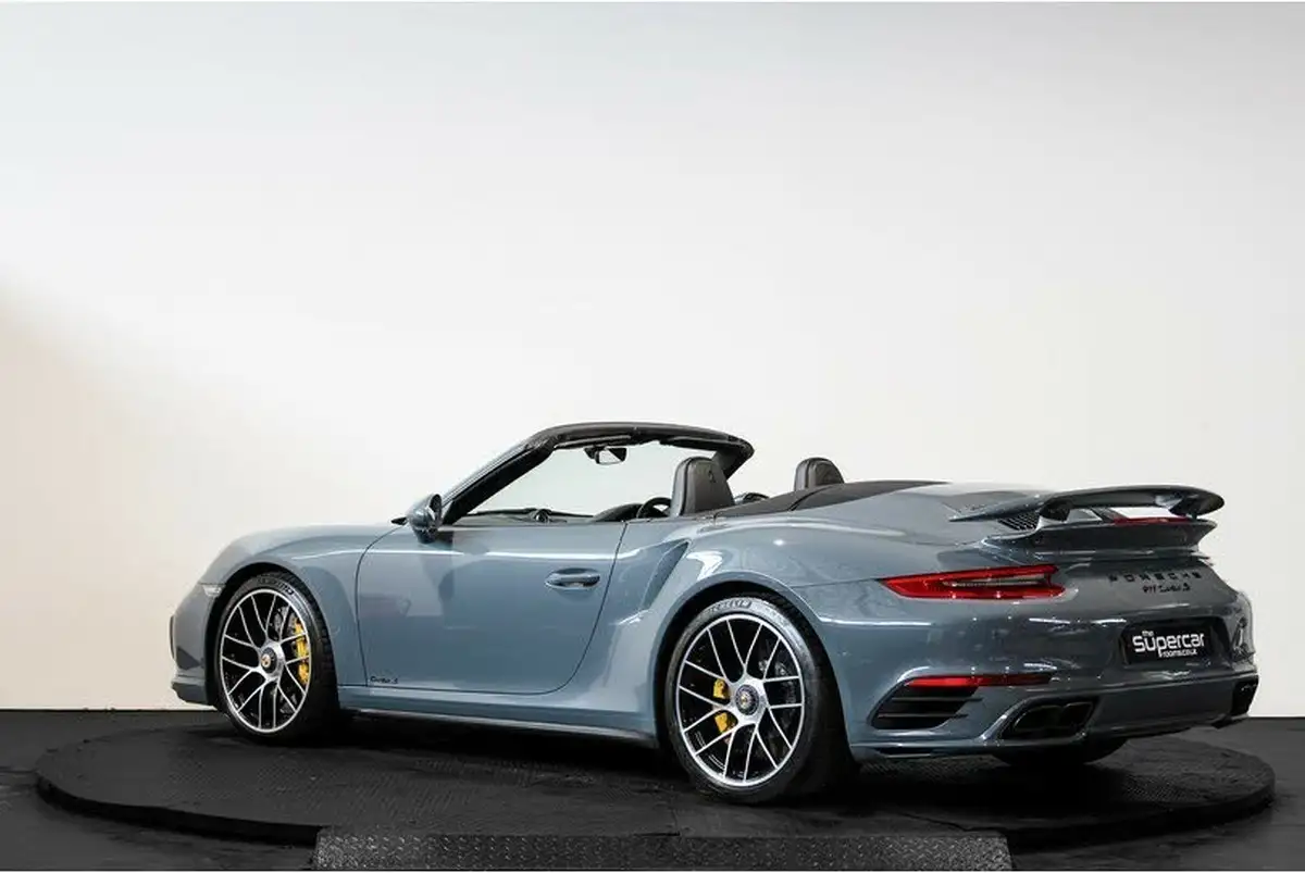 2016-porsche-911-38-turbo-s-cabriolet-big-5