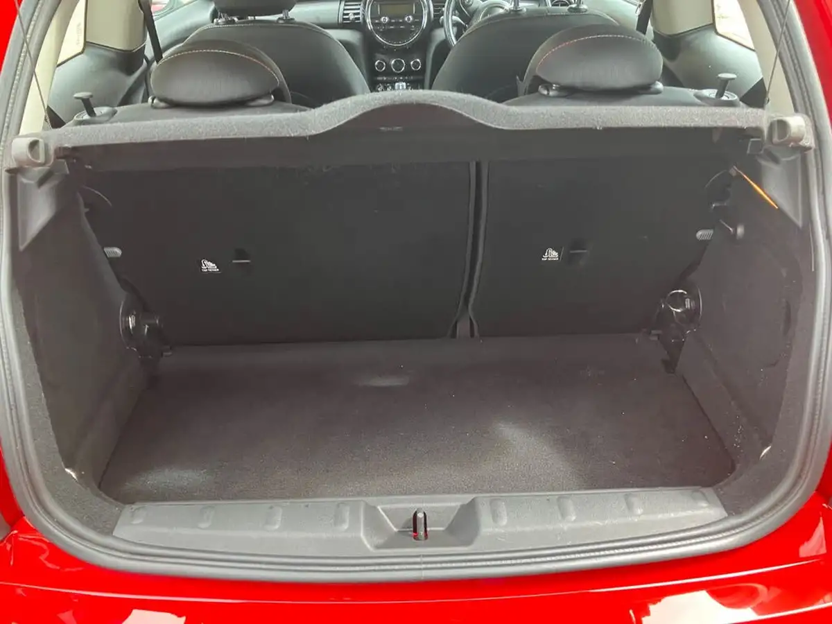 2017-mini-cooper-15-cooper-ss-hatchback-3d-big-6