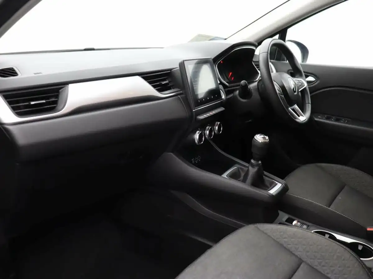 2022-renault-captur-10-tce-iconic-edition-big-10