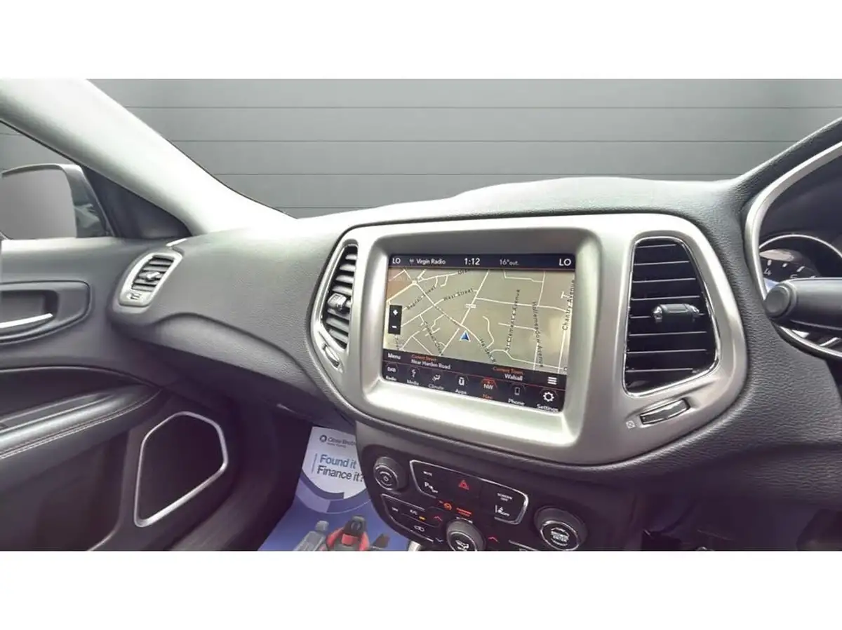2018-jeep-compass-14-multiair-ii-longitude-big-14