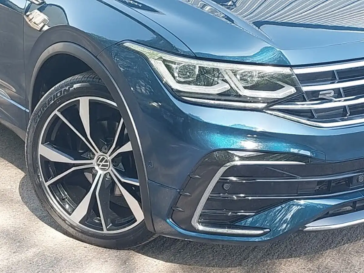 2021-volkswagen-tiguan-big-8