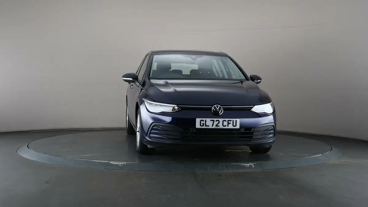 2022-volkswagen-golf-15-tsi-life-130ps-hatchback-big-48